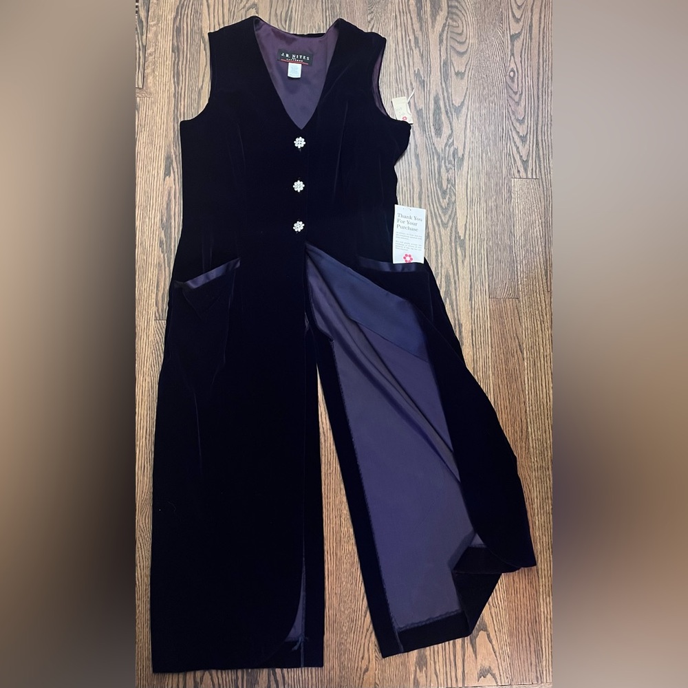 Vintage J.R. Nites Women's Sleeveless Velvet Long Dress Vest in Deep Purple